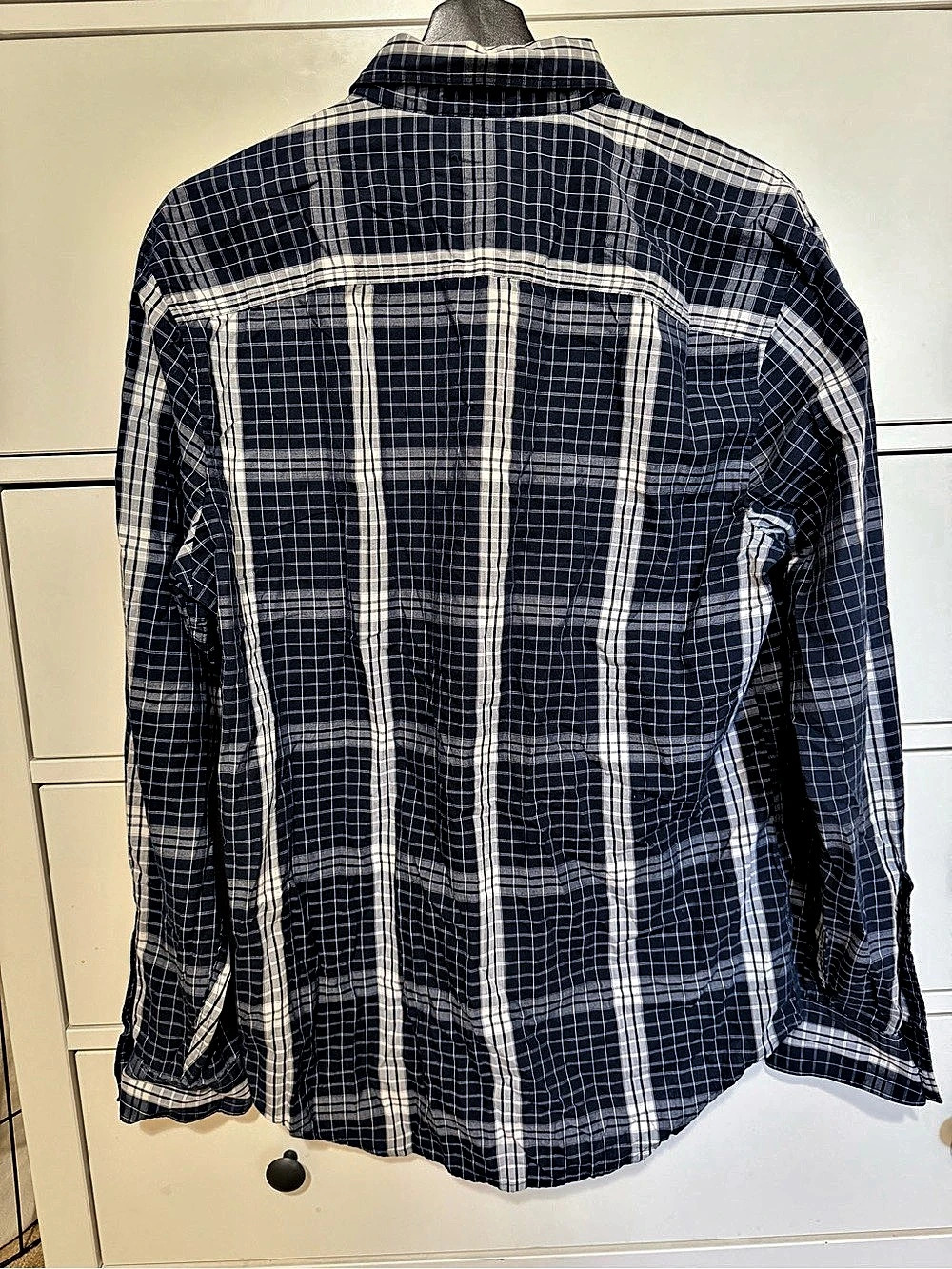 Original Penguin Classic Fit Plaid Button Down in Navy & White, Size Medium - Picture 7 of 7